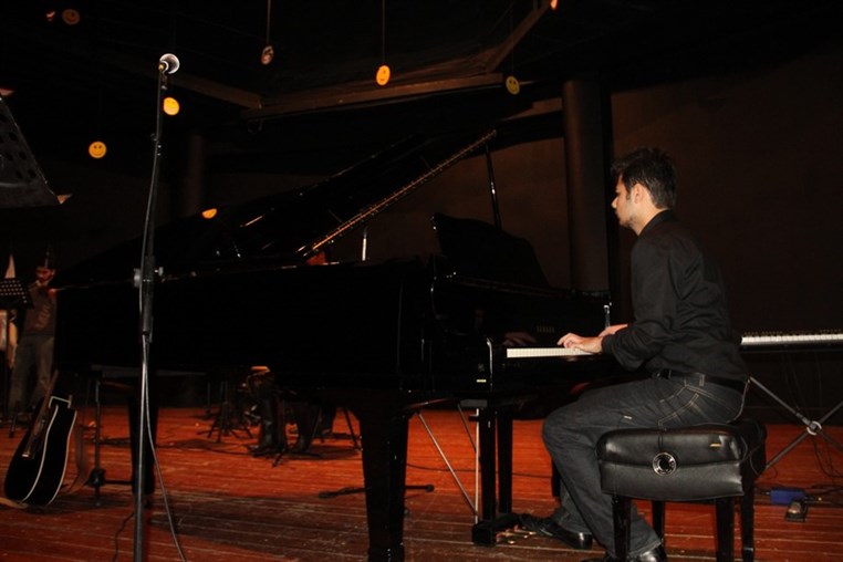 USJ Draw a smile Fundraising Concert